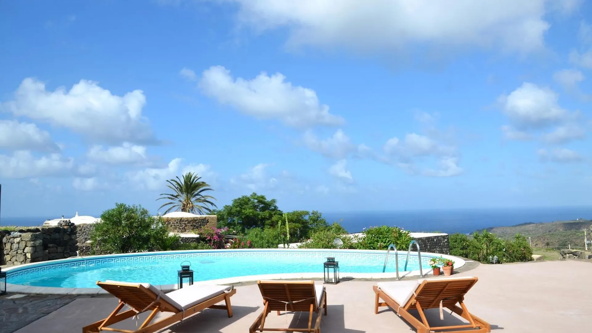 Bamboo Pantelleria contacts